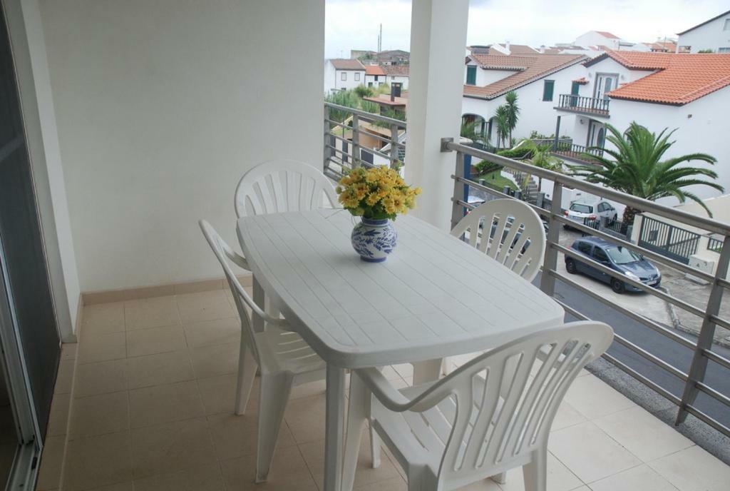 Apartamento De Vila Franca Do Campo Luaran gambar